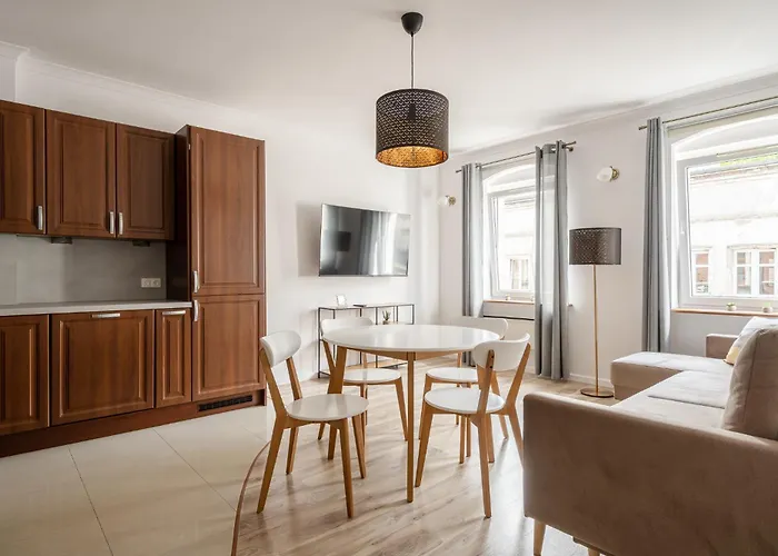 Rentplanet - Cybulskiego Ii Apartment